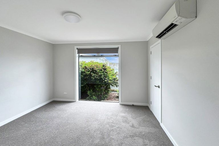 Photo of property in 12 Hart Street, Foxton Beach, Foxton, 4815
