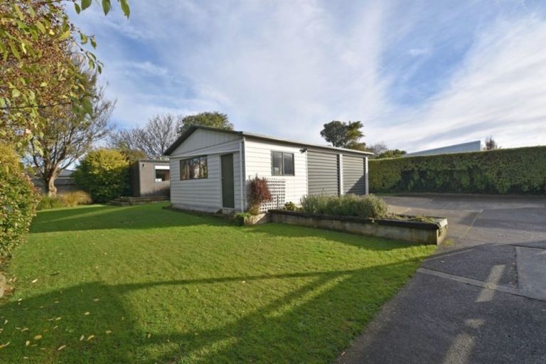 Photo of property in 76 Duncan Street, Hawthorndale, Invercargill, 9810