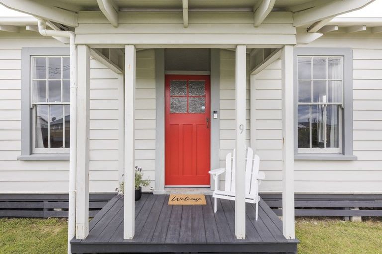 Photo of property in 9 Leeds Street, Milson, Palmerston North, 4414