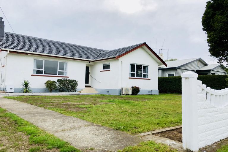 Photo of property in 29 Ngatai Road, Otumoetai, Tauranga, 3110