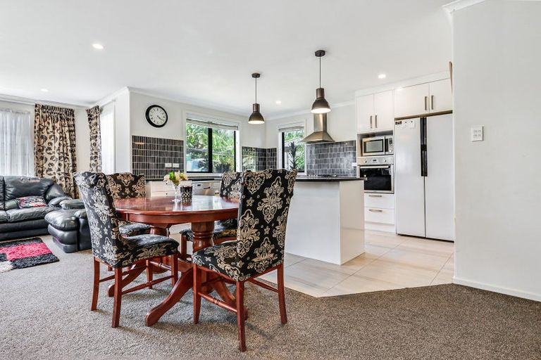 Photo of property in 35 Cabourne Drive, Glenview, Hamilton, 3206