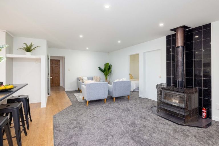 Photo of property in 19a Lake Terrace Road, Burwood, Christchurch, 8061