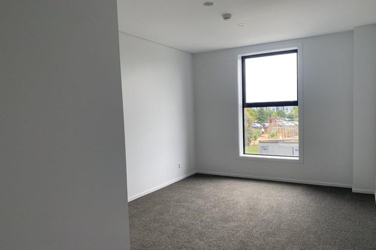 Photo of property in 203/4 Rauroa Lane, Hobsonville, Auckland, 0616