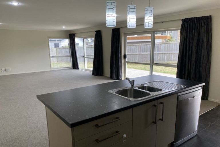 Photo of property in 11 Iris Place, Grandview Heights, Hamilton, 3200