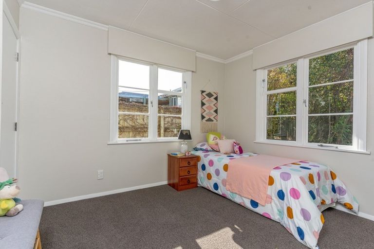 Photo of property in 46 Raglan Street, Lansdowne, Masterton, 5810