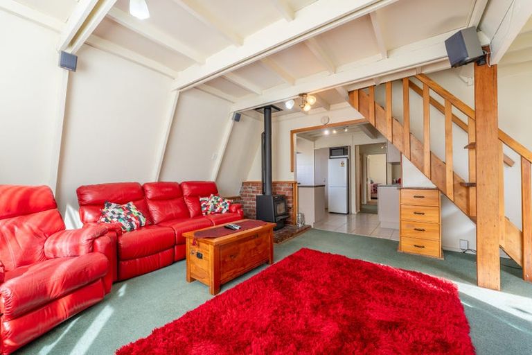 Photo of property in 40 Hislop Street, Geraldine, 7930