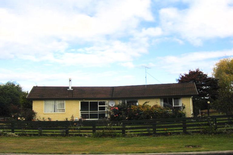 Photo of property in 14 Roseness Street, Palmerston, 9430