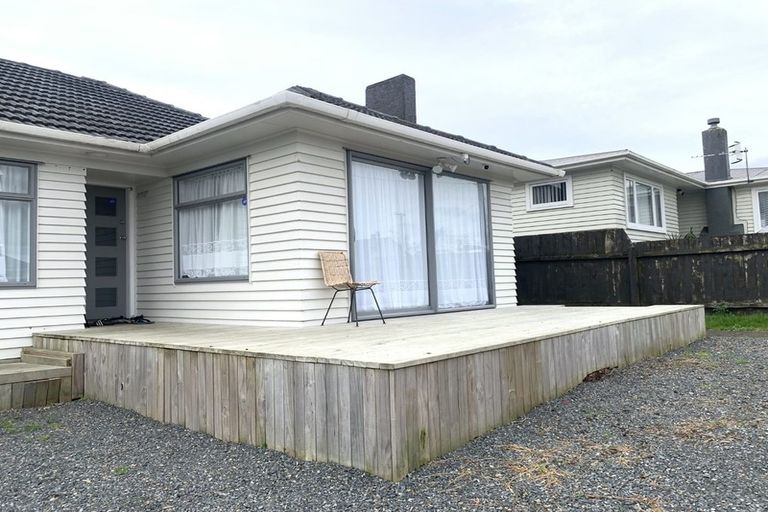 Photo of property in 27 Orchard Rise, Rosehill, Papakura, 2113