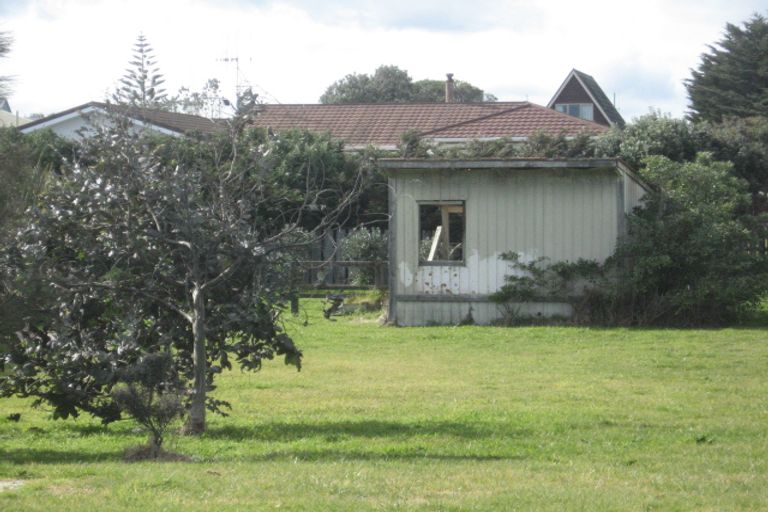 Photo of property in 38 Rua Avenue, Waitarere Beach, Levin, 5510