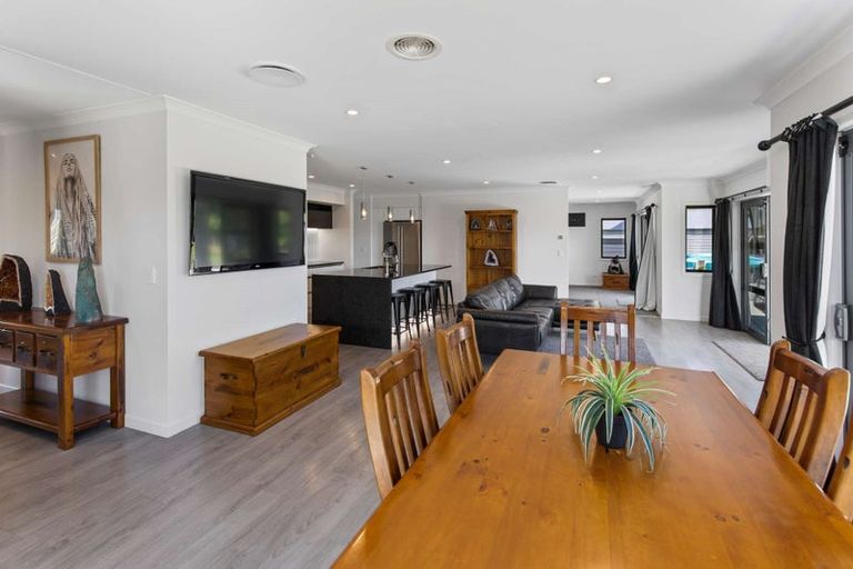 Photo of property in 126 Buller Road, Levin, 5571