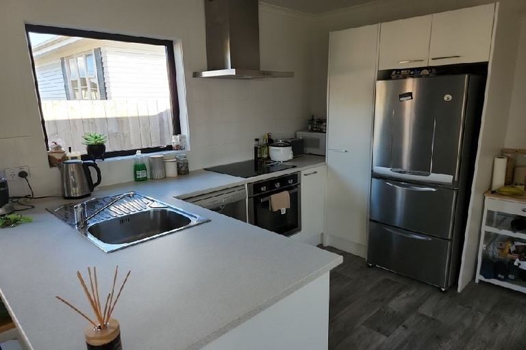 Photo of property in 16 Verel Street, Fairfield, Hamilton, 3214