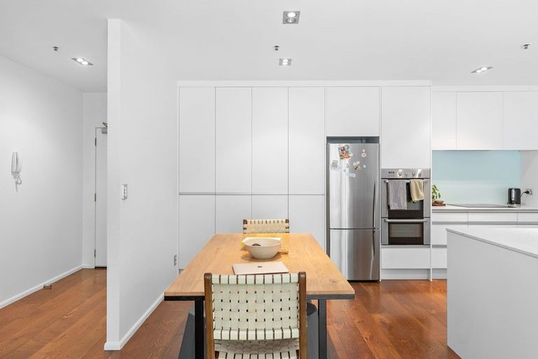 Photo of property in Highgate Towers, 1c/8 Howe Street, Freemans Bay, Auckland, 1011