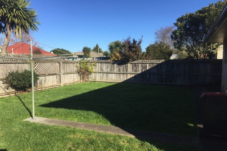 Photo of property in 2/19 Cheviot Street, Spreydon, Christchurch, 8024