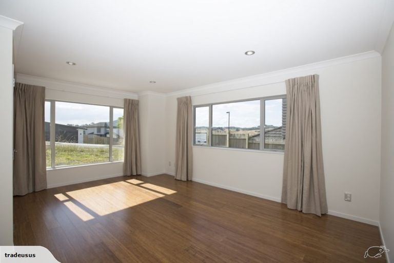 Photo of property in 20 Walter Crescent, Silverdale, 0932