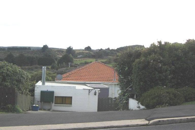 Photo of property in 453 East Coast Road, Murrays Bay, Auckland, 0630