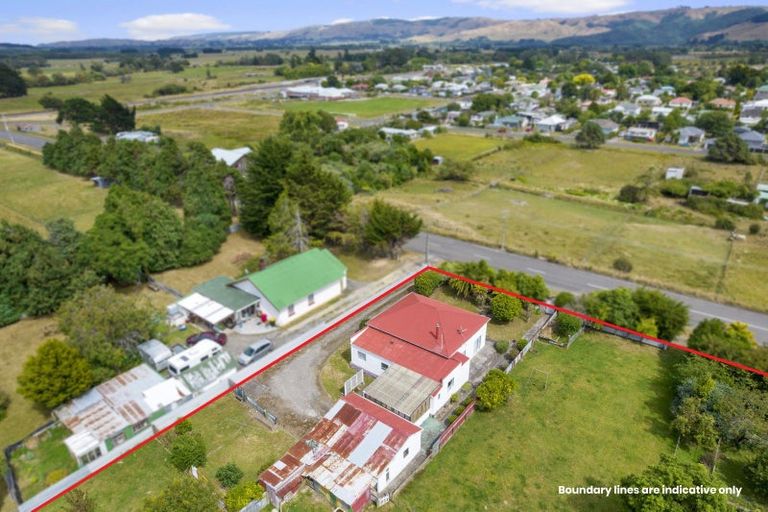 Photo of property in 28 Tay Street, Woodville, 4920