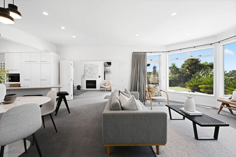 Photo of property in 86 Lake Crescent, Hamilton Lake, Hamilton, 3204