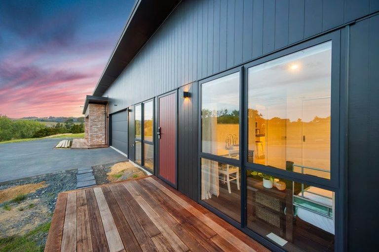 Photo of property in 312 Pukapuka Road, Pohuehue, Warkworth, 0983