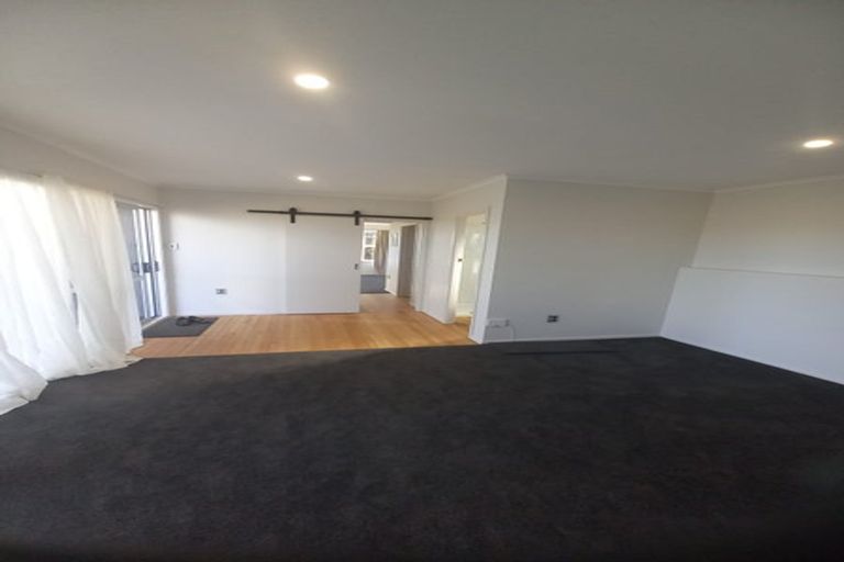 Photo of property in 5 Tiri Road, Manly, Whangaparaoa, 0930