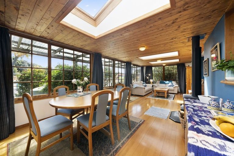 Photo of property in 34 Bluegum Road, Paraparaumu Beach, Paraparaumu, 5032