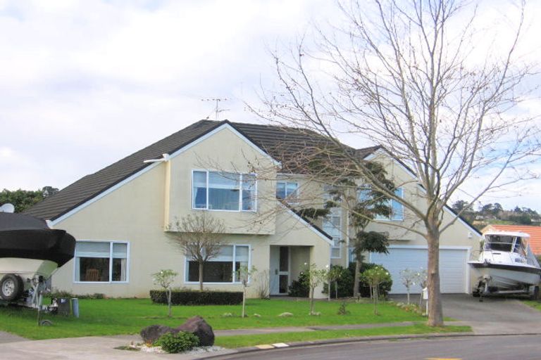 Photo of property in 28 Emyvalie Place, Dannemora, Auckland, 2016