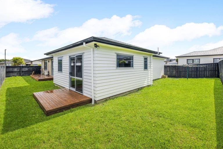 Photo of property in 21 Mangatiti Street, Papakura, 2110