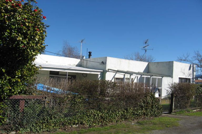 Photo of property in 30 Nelson Crescent, Carterton, 5713