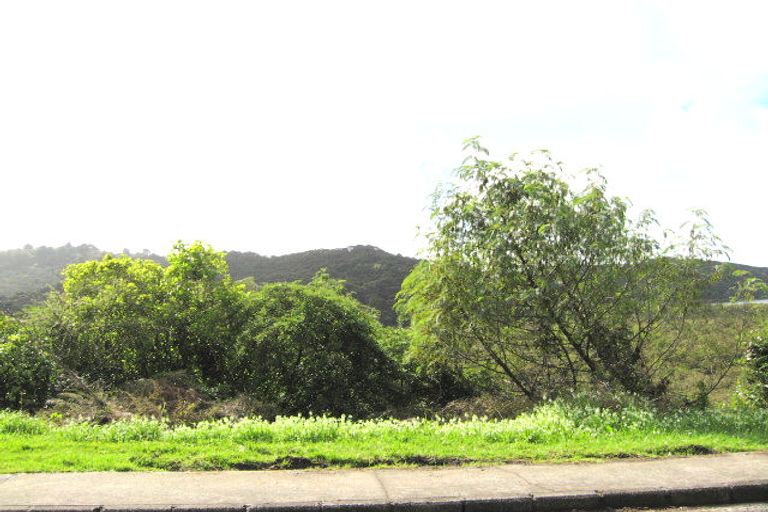 Photo of property in 634 Huia Road, Parau, Auckland, 0604