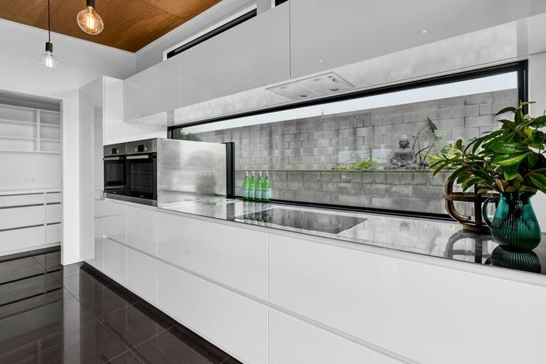 Photo of property in 43 Nugent Street, Bell Block, New Plymouth, 4312