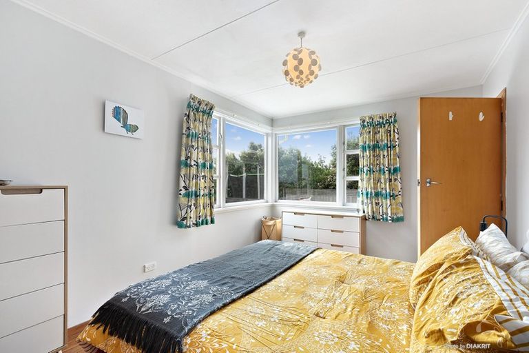 Photo of property in 109 Severn Street, Island Bay, Wellington, 6023