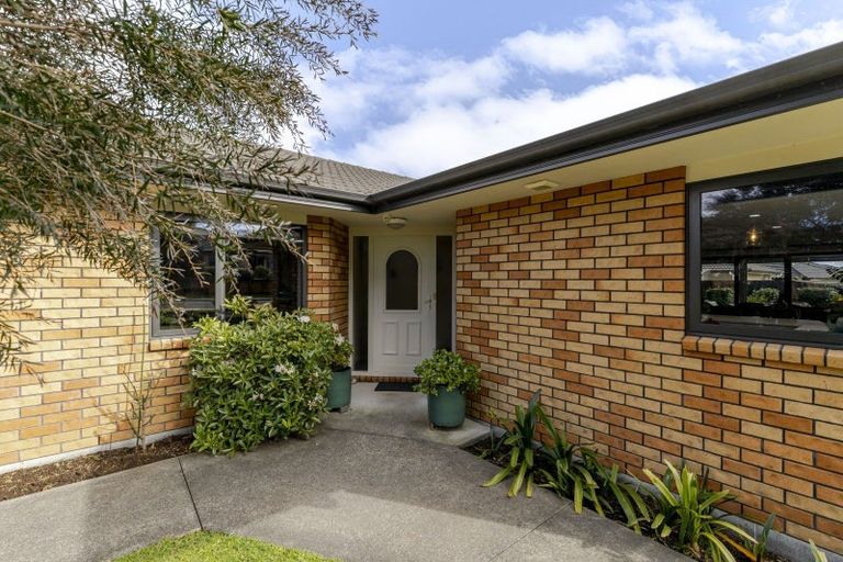 Photo of property in 30 Jules Crescent, Bell Block, New Plymouth, 4312