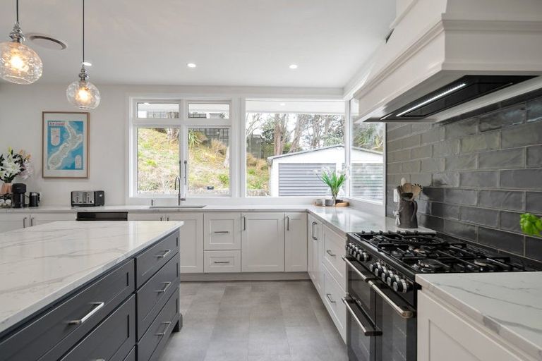 Photo of property in 93 Jubilee Road, Khandallah, Wellington, 6035