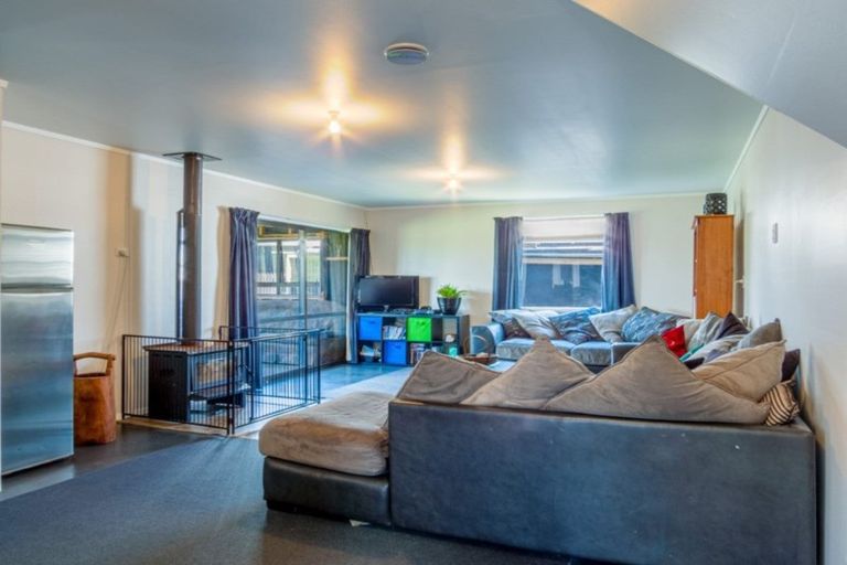 Photo of property in 97 College Road, Edgecumbe, 3120