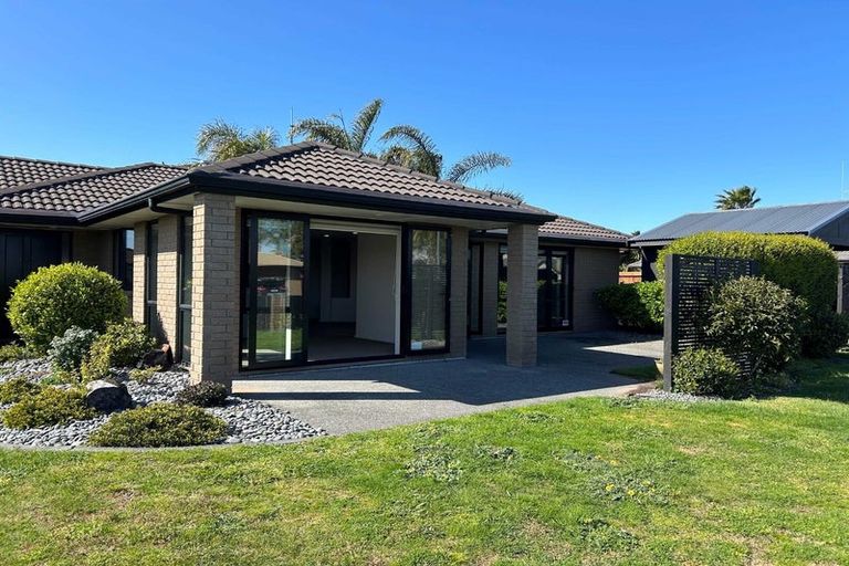 Photo of property in 63 Carrington Drive, Papamoa Beach, Papamoa, 3118