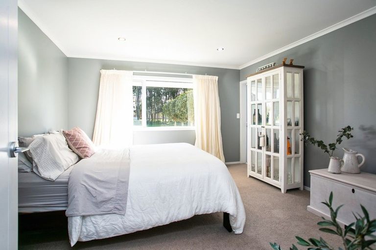 Photo of property in 49 Forrest Road, Cambridge, 3493