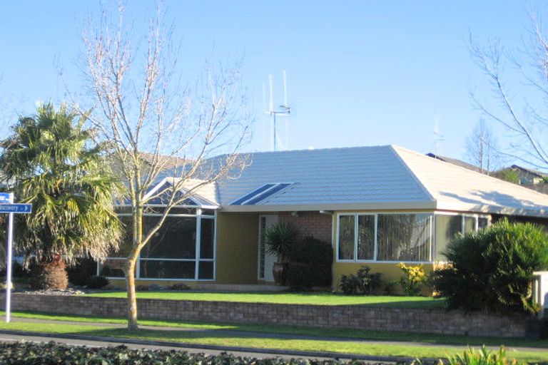 Photo of property in 17 Discovery Drive, Flagstaff, Hamilton, 3210