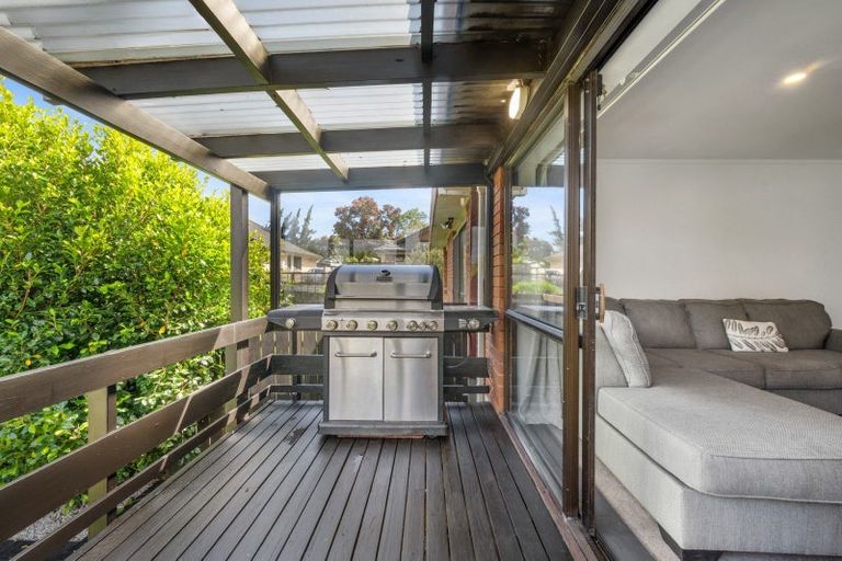 Photo of property in 2/53 Moore Street, Howick, Auckland, 2014