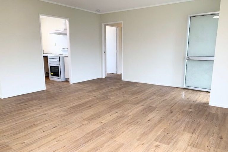 Photo of property in 153a Bruce Mclaren Road, Henderson, Auckland, 0612