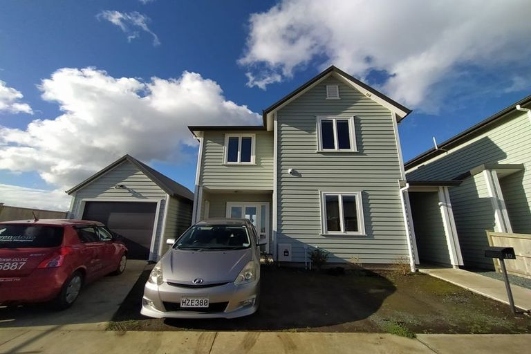 Photo of property in 10 Saddleback Crescent, Papakura, 2110