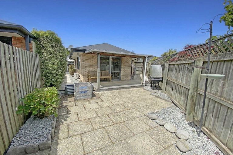 Photo of property in 4/85 Yaldhurst Road, Sockburn, Christchurch, 8042