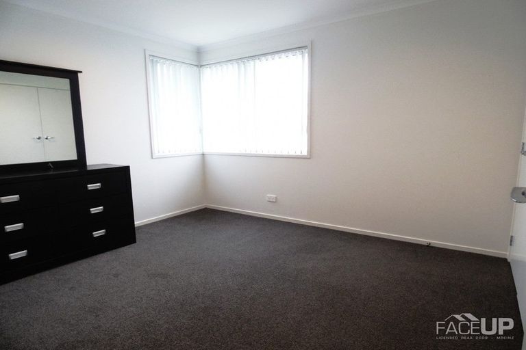 Photo of property in 63h Westgate Drive, Massey, Auckland, 0614