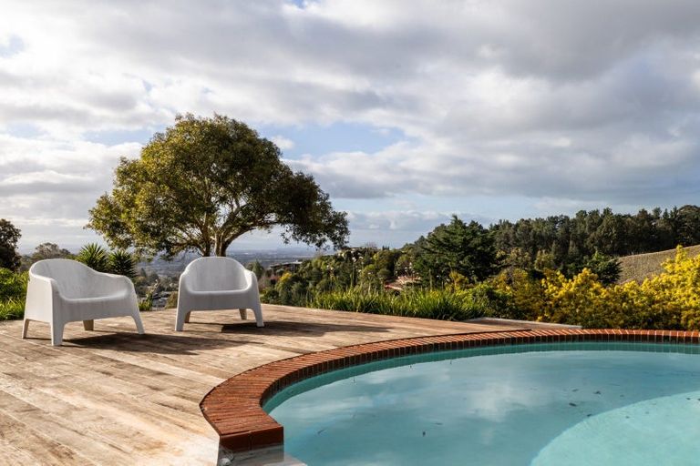 Photo of property in 115 Te Mata Peak Road, Havelock North, 4130
