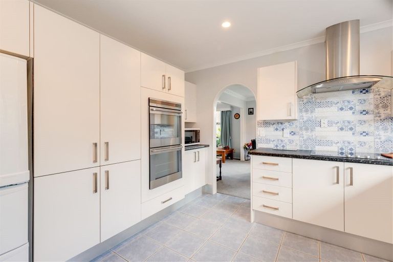 Photo of property in 58 Fisher Avenue, Beckenham, Christchurch, 8023