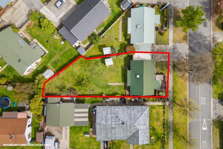 Photo of property in 18 Syndic Street, Cromwell, 9310