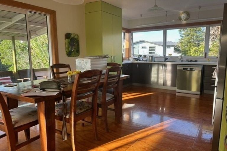 Photo of property in 61 Lorenzen Bay Road, Raglan, 3225