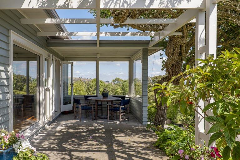 Photo of property in 211 Major Hornbrook Road, Mount Pleasant, Christchurch, 8081