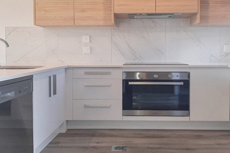 Photo of property in 134c Tiriwa Drive, Massey, Auckland, 0614