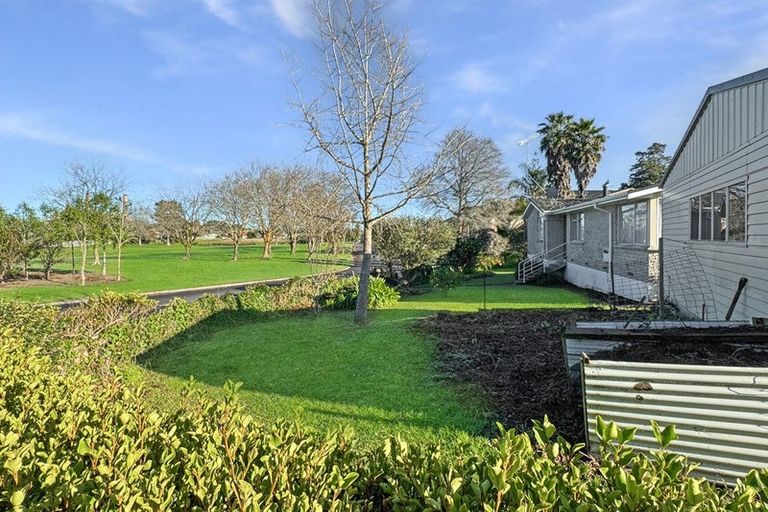 Photo of property in 2 Meadows Lane, Huntly, 3700