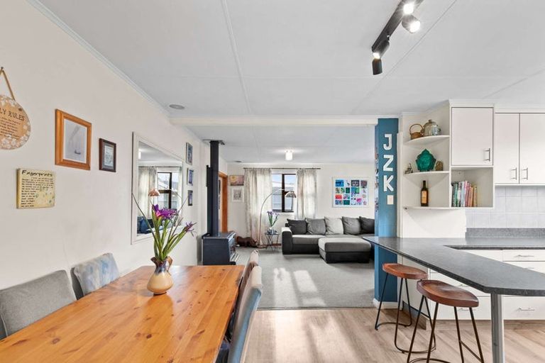 Photo of property in 33 Heatley Avenue, Hokowhitu, Palmerston North, 4410