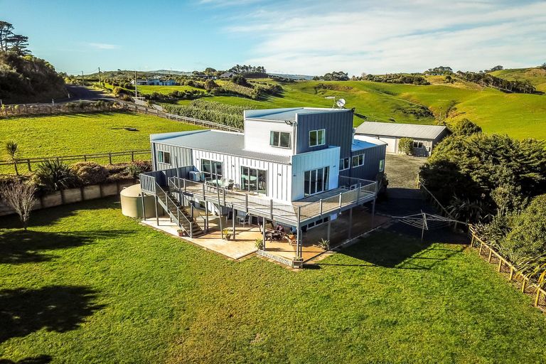 Photo of property in 144 Maungatawhiri Road, Raglan, 3295